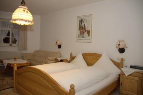 Gasthof Rohrig Guest House Schmallenberg Rom bilde